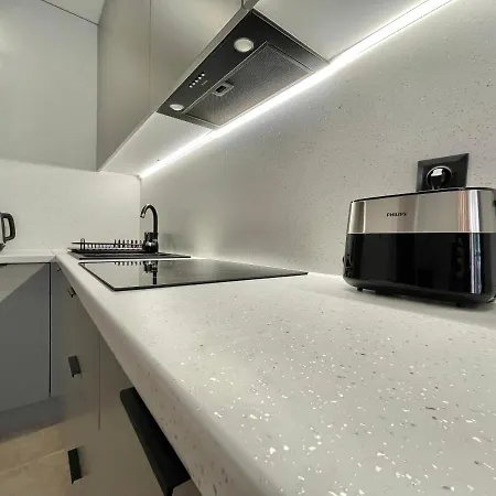 Lighthouse - Private - Bsr Apartment