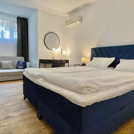 Lighthouse - Private - Bsr Apartment